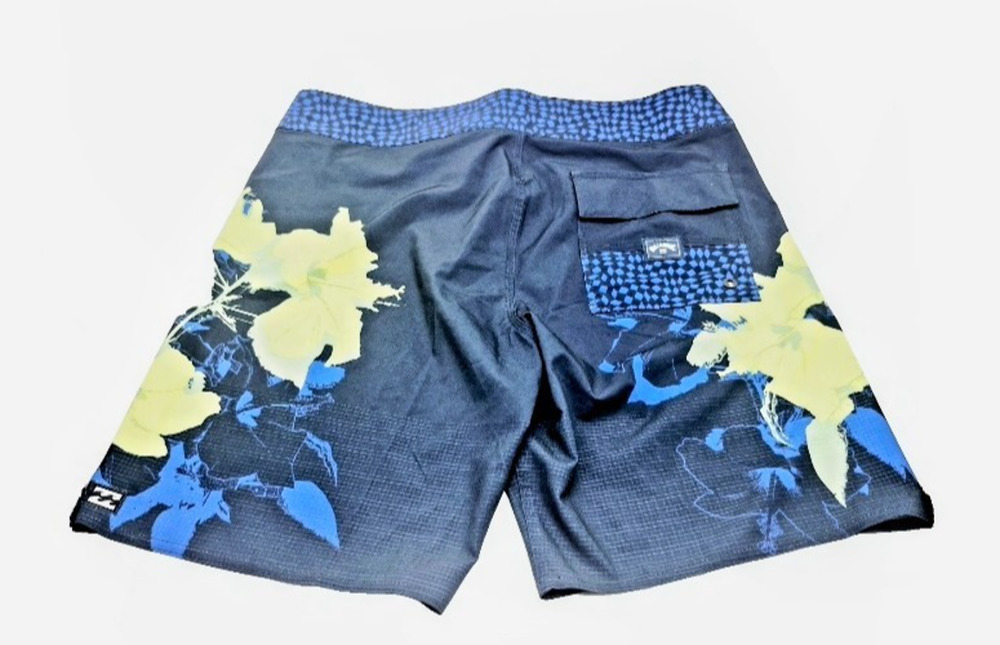 Billabong Men's Airlite Stretch Board Shorts Size 31 Mid Navy Blue Swimsuit NWT